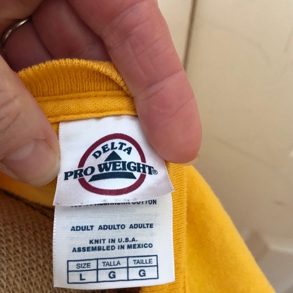 Colorado Basketball shirt w/ ‘08-‘09 game schedule - Picture 3 of 5